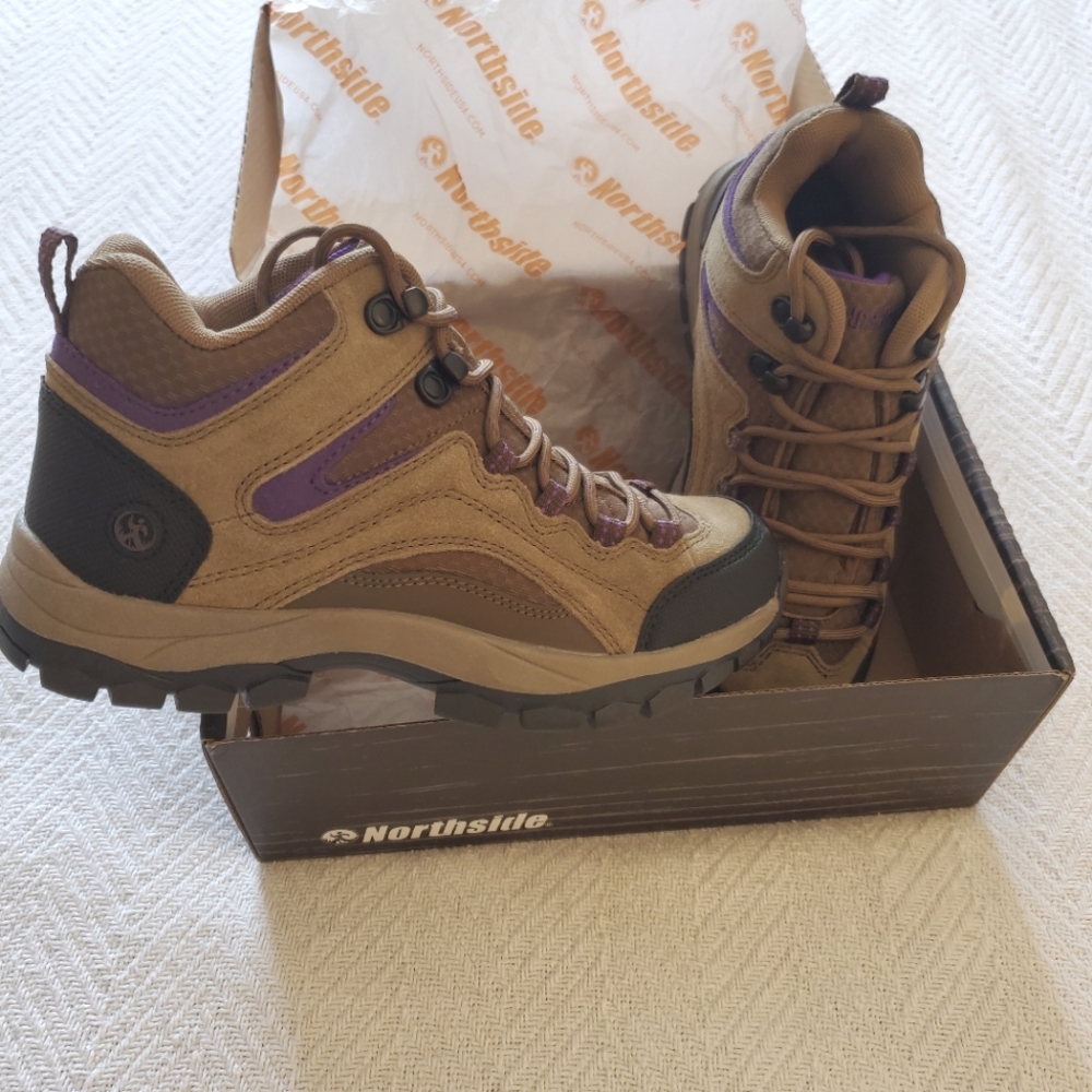 Northside Pioneer Mid Rise Leather Hiking Boots